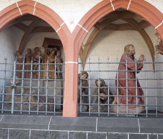 St. Genovefa - Nahansicht Figuren, © VG Mendig/Neideck