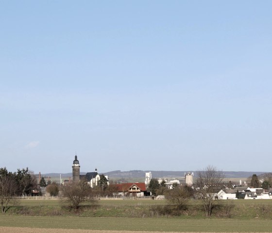 Panoramablick auf St. Dionysius, © VG Pellenz/Chagas da Silva