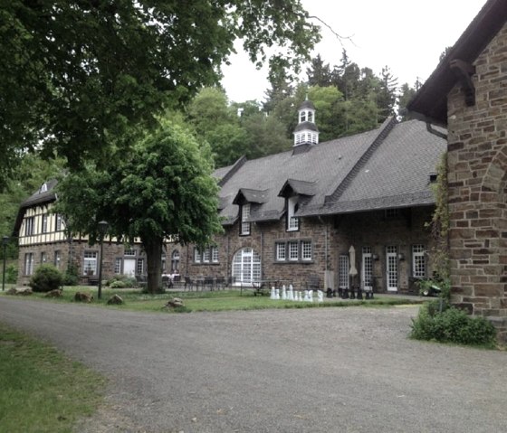 Gut Schirmau_Eifelleiter Rundweg Vinxtbachtalroute