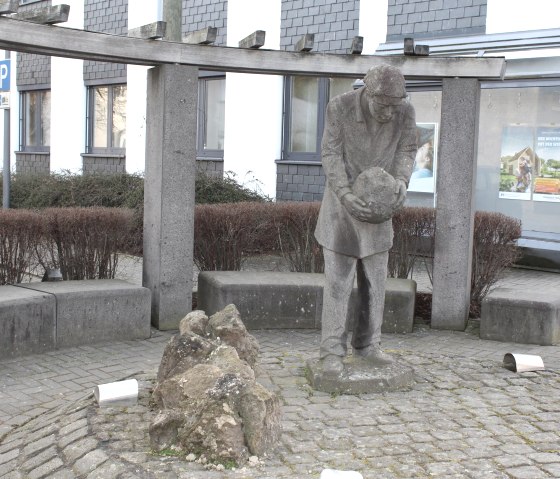 Monument "Schrotteler, © VG Pellenz/Chagas da Silva