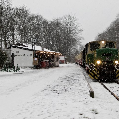 Vulkaan Express, © Simeon Langenbahn