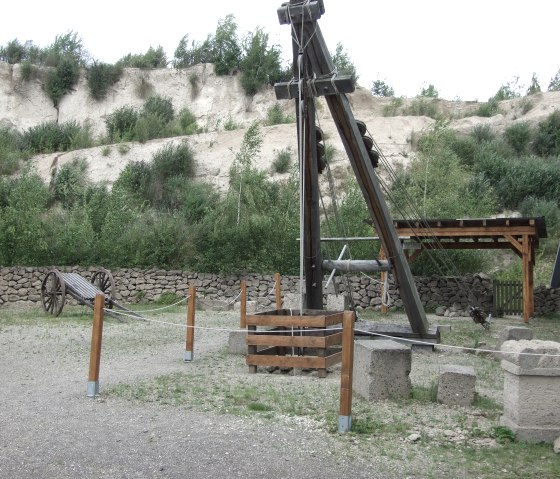 11. Station - Antiker Krahn im Römerbergwerk Meurin, © VG Pellenz/Brinkmann