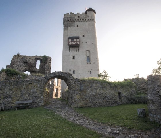 Olbrück Castle, © Kappest