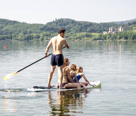 Standup-Paddling, © Eifel Tourismus GmbH, Dominik Ketz