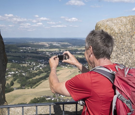 Blick vom Burgturm, © Kappest/Vulkanregion Laacher See