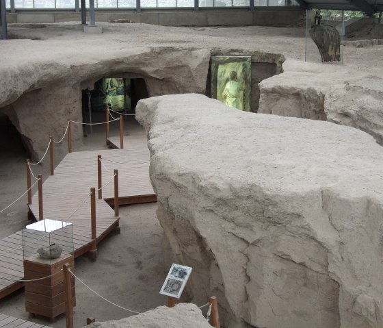 11. Station - Abbaustollen im Römerbergwerk Meurin, © VG Pellenz/Manea