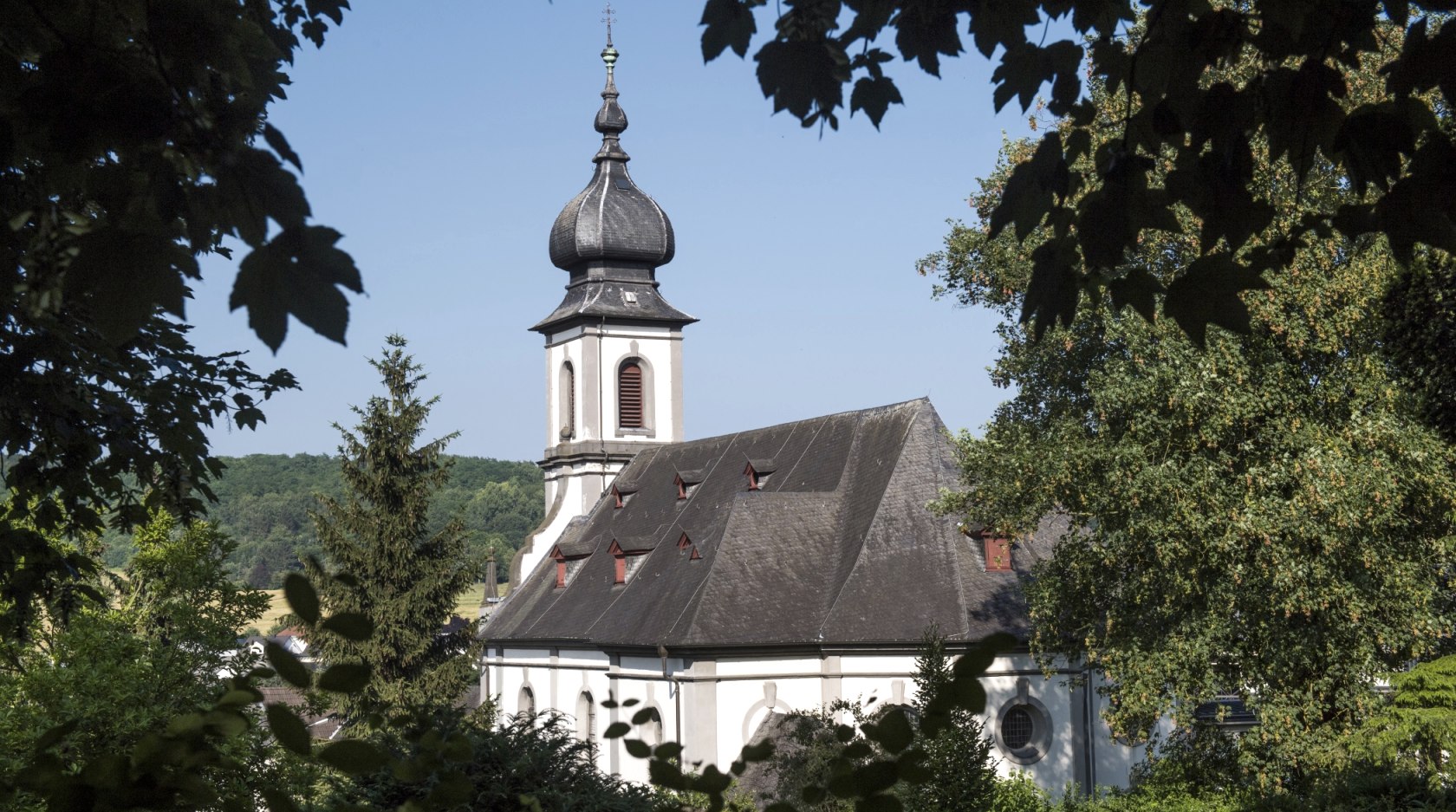 10. Station - Barockkirche Saffig, © Kappest/Vulkanregion Laacher See