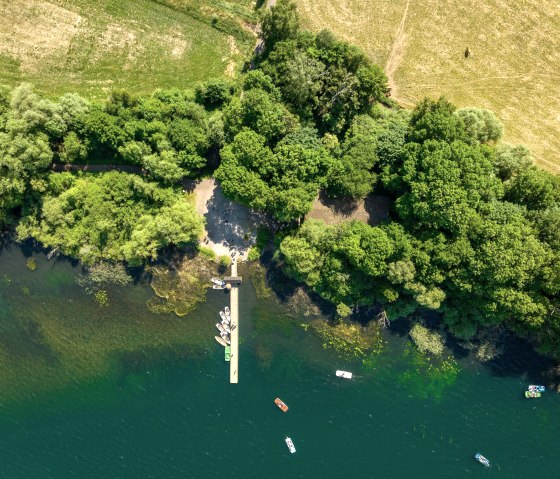 Luftbild Steg Laacher See, © Eifeltourismus GmbH, Dominik Ketz