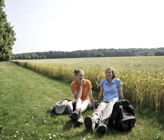 Pause in den Feldern, © Michael Hartusch