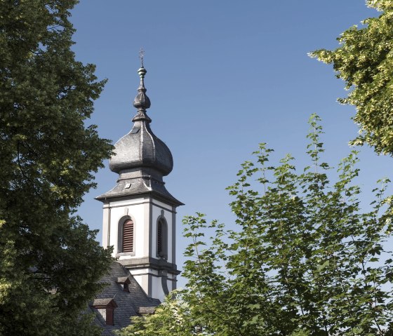 Barockkirche Saffig Kirchturm, © Kappest/Vulkanregion Laacher See