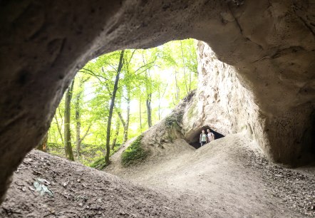 Trasshöhlen erkunden, © Eifel Tourismus GmbH/Dominik Ketz