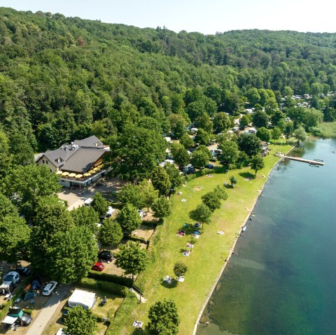 RCN Laacher See - Übersicht See, © Eifel Tourismus GmbH, Dominik Ketz