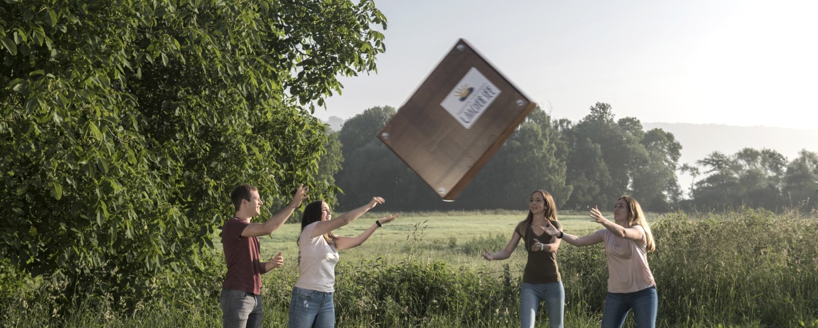 Wurfspiel mit dem Laachus Koffer, © Kappest/Vulkanregion Laacher See